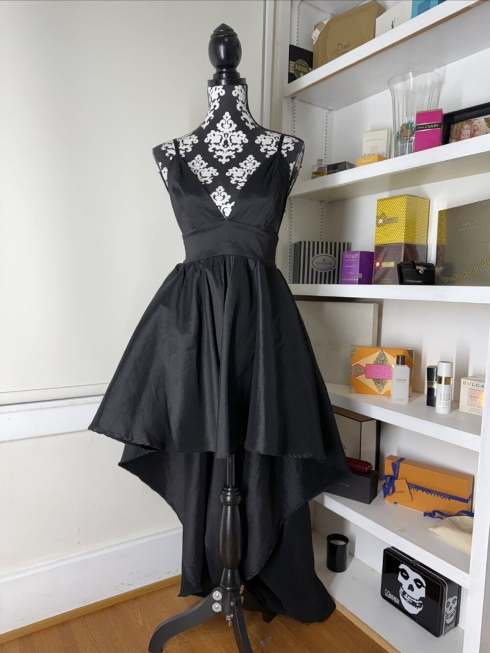 Valiant Paris Amazing Formal Black Taffeta Hi Low Party Prom Size 4 Stunning